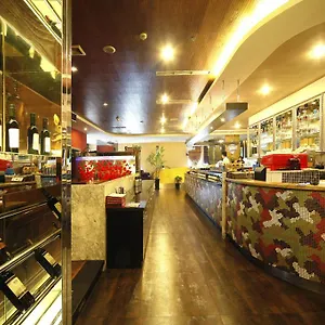 新东亚大酒店 酒店